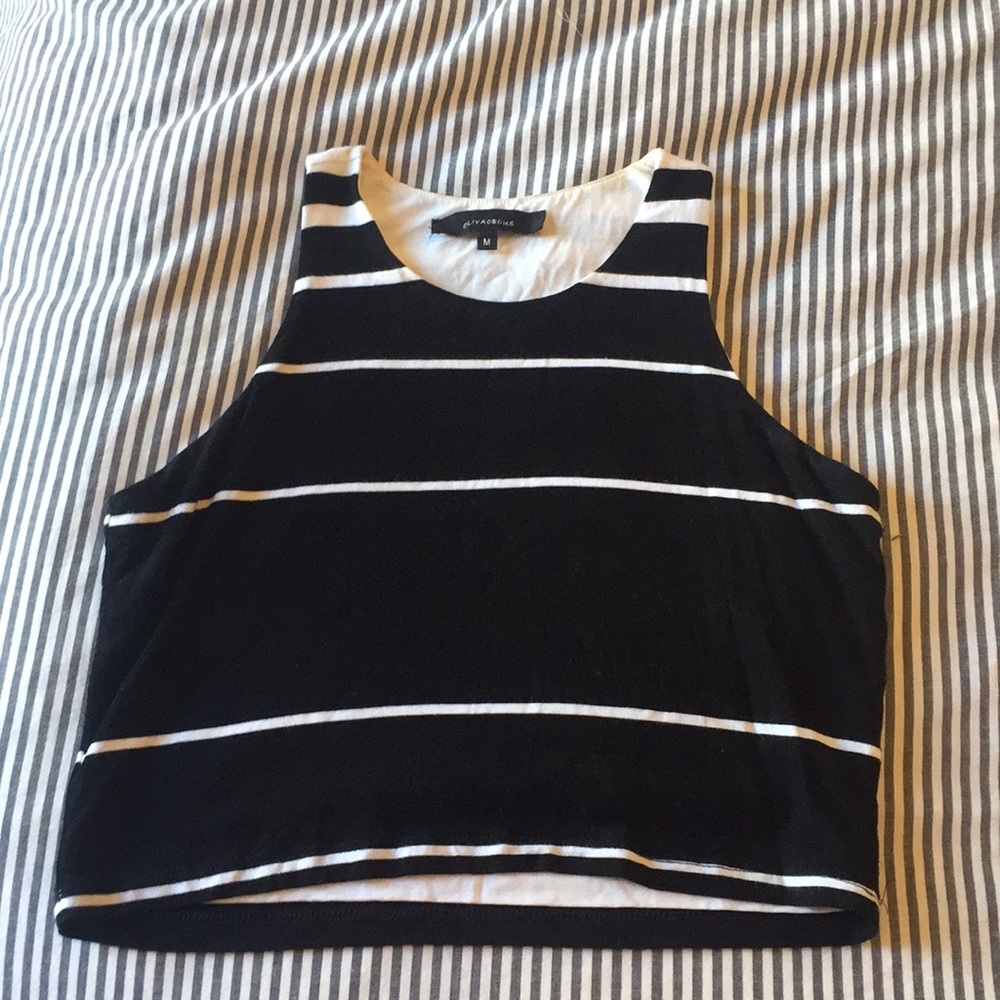 Olivaceous black and white striped crop top